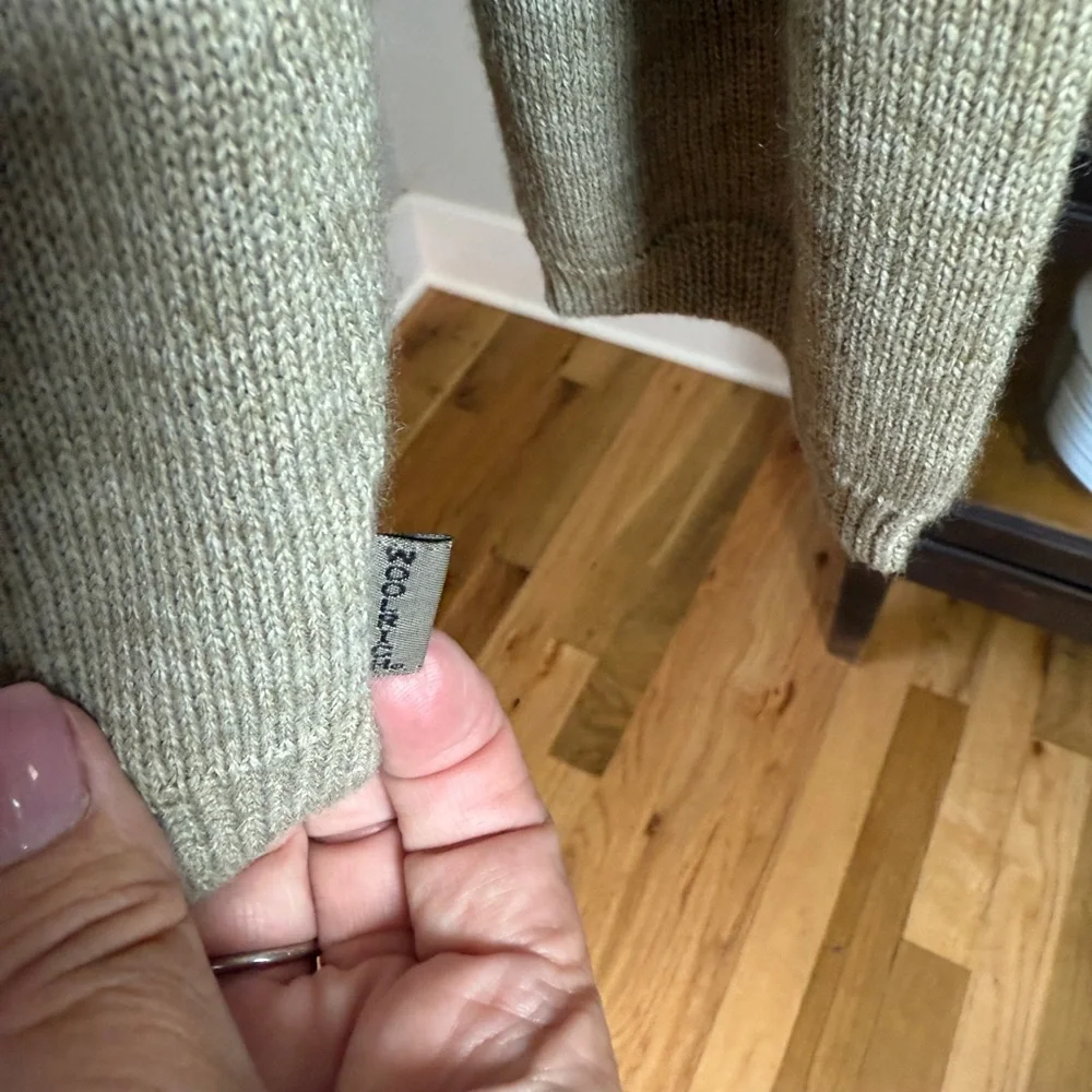 Woolrich V-Neck Beige Pullover Knit Long Sleeve Sweater Plus Size 2X